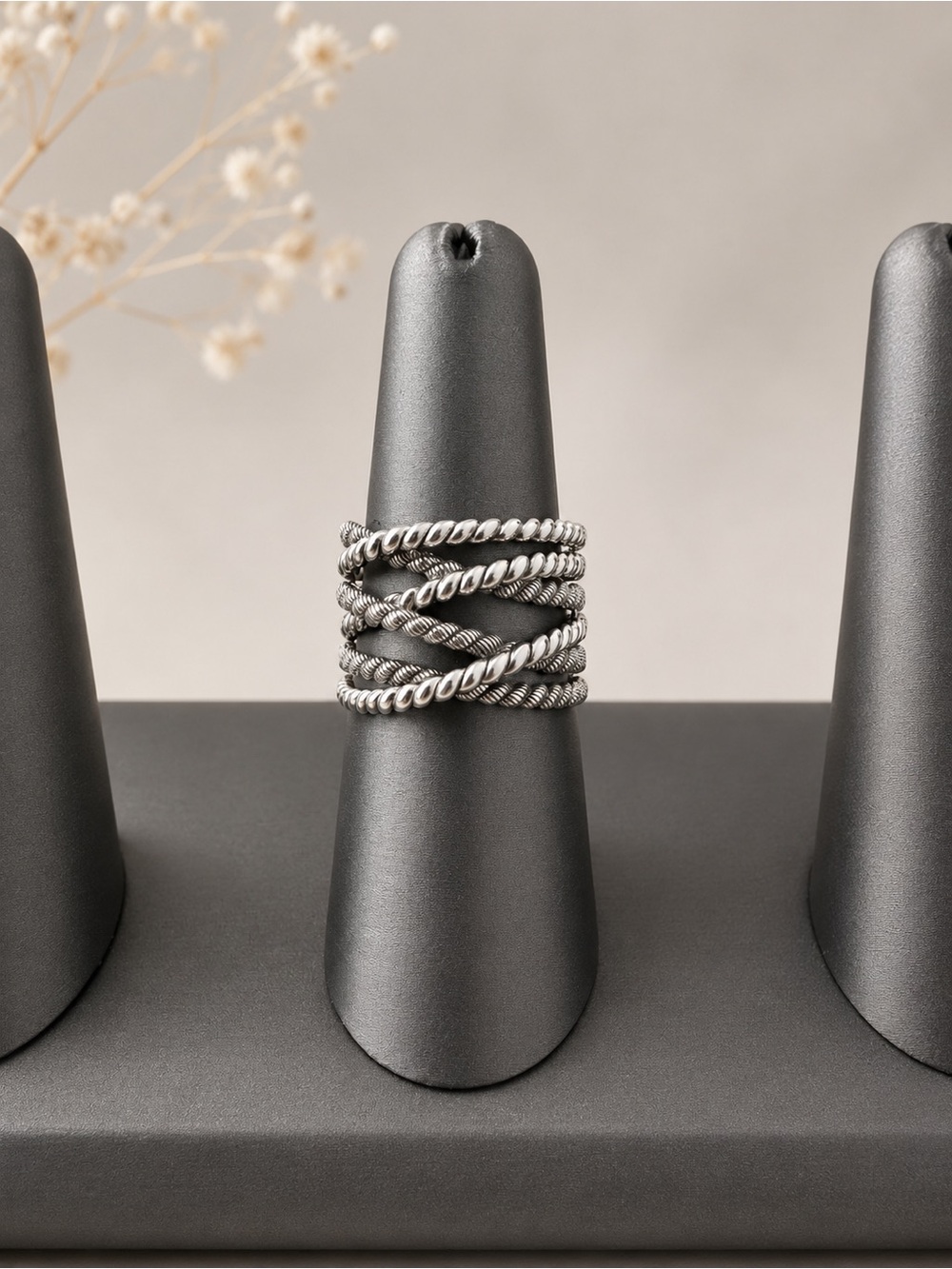 ✨JUDITH RIPKA Thailand Silver 925 Crossover Band Ring ✨